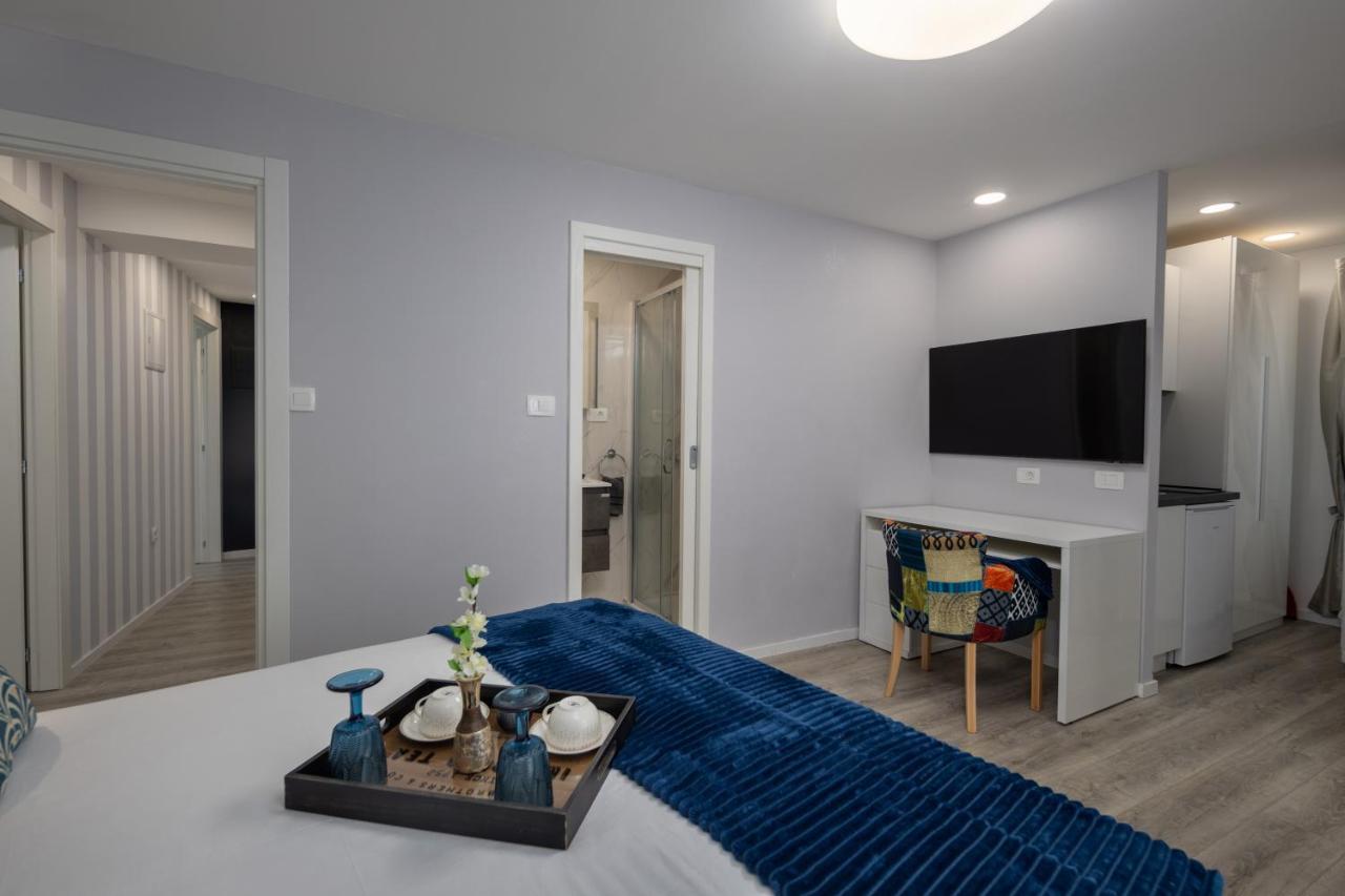 Apartment & Rooms Forever 2 Rijeka Bagian luar foto