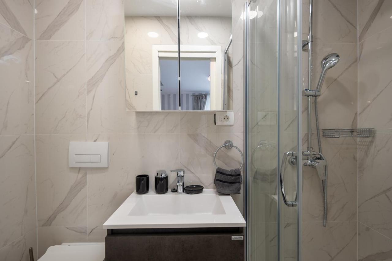 Apartment & Rooms Forever 2 Rijeka Bagian luar foto