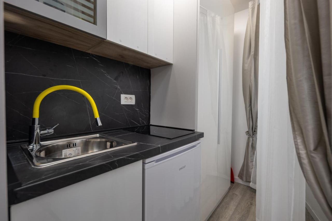 Apartment & Rooms Forever 2 Rijeka Bagian luar foto