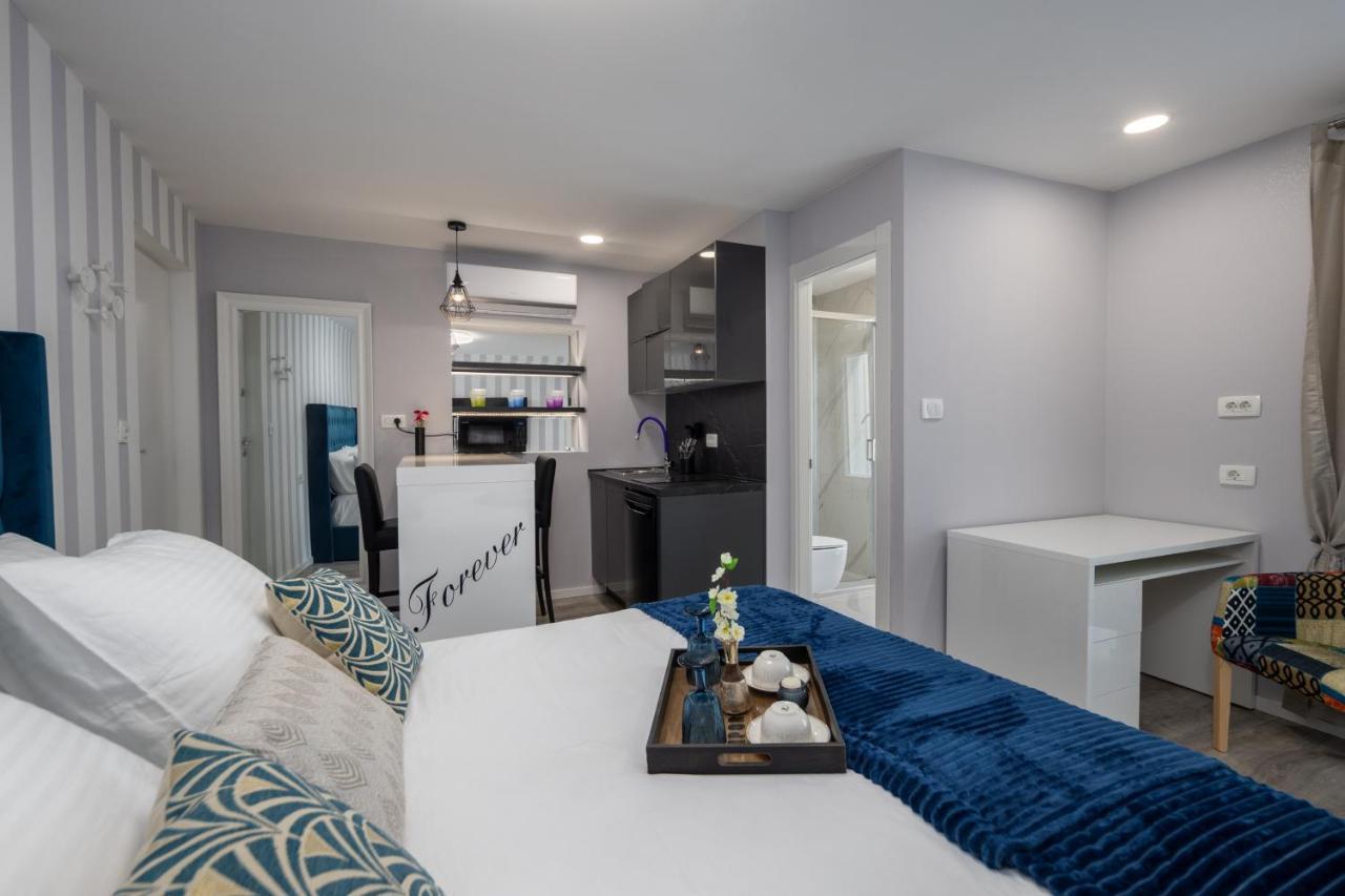 Apartment & Rooms Forever 2 Rijeka Bagian luar foto