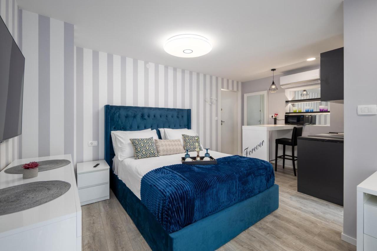Apartment & Rooms Forever 2 Rijeka Bagian luar foto